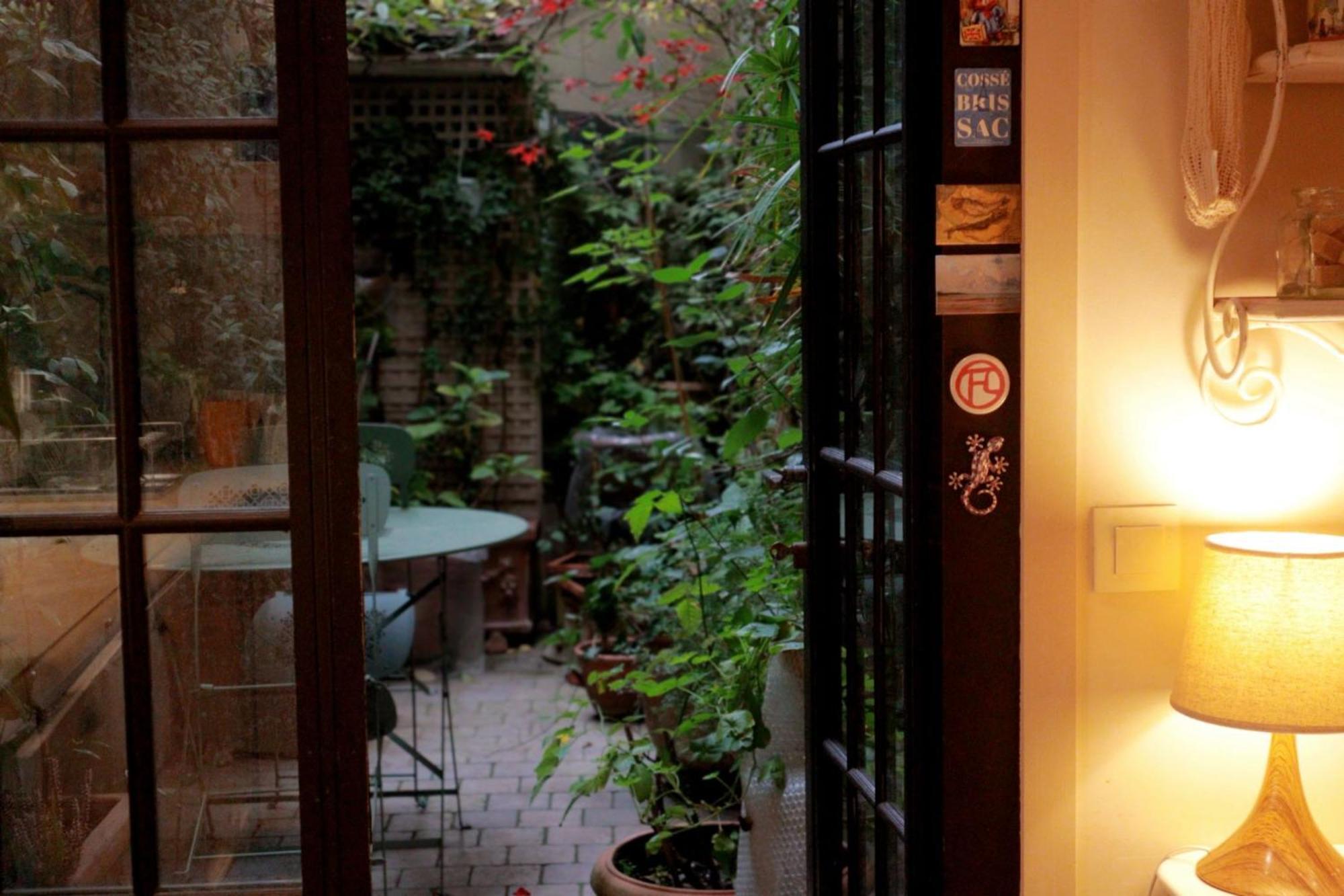 Comme Dans Maison Au Milieu Du 5ème * Parigi